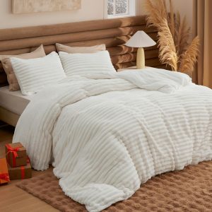 Bedsure Queen Comforter Set - GentleSoft™ 3 Pieces Fluffy Double-Side Fleece Comforter Set, Cozy Striped Room Decor Aesthetic, Luxury White Bedding Queen Size with 2 Pillowcases, 90x90 Inches