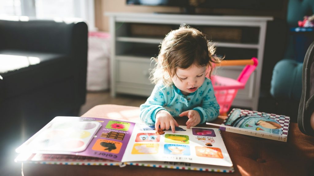 4 Tips for Reading with Babies and Toddlers