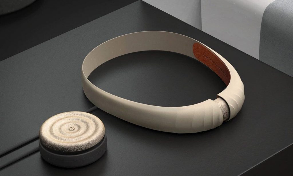 AI wearable claims it will let users control their dreams