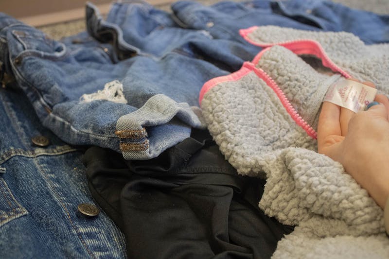 Clothing swaps combine style and sustainability
