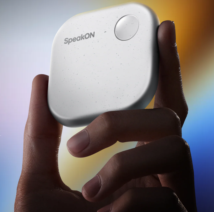 This AI dictation gadget wants to replace your phone's mic for faster messaging