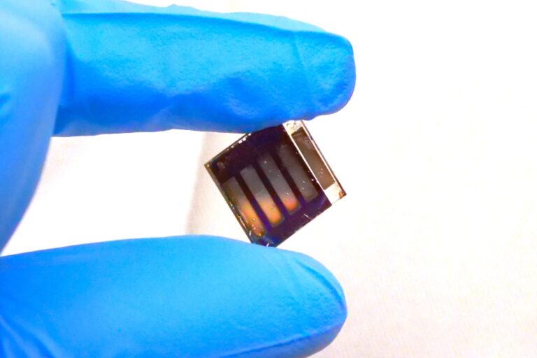 Australian researchers develop vapor-based manufacturing process for lead-free perovskite solar power - PV Magazine International