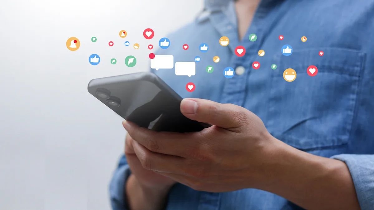These 3 Gadgets Can Help Slow Your Smartphone Addiction